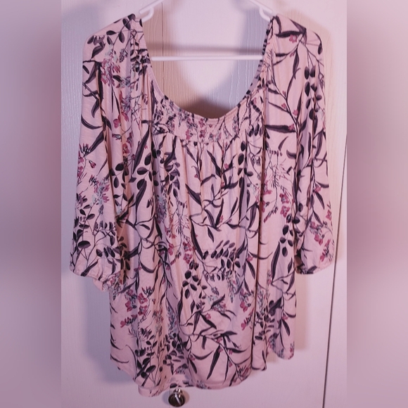 Maurices Pink Floral Tunic Top Size XXL Knit Casual Boho Blouse Flowy Boxy - Picture 10 of 10
